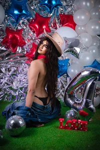 Sophia_Cambpellの4 July 💙❤️🤍の枚の写真