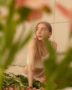Anna_darko Flowers Pic 8
