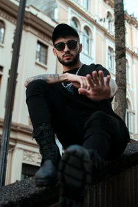 MarkWalker__ are we going to go out together in the city? Foto 6