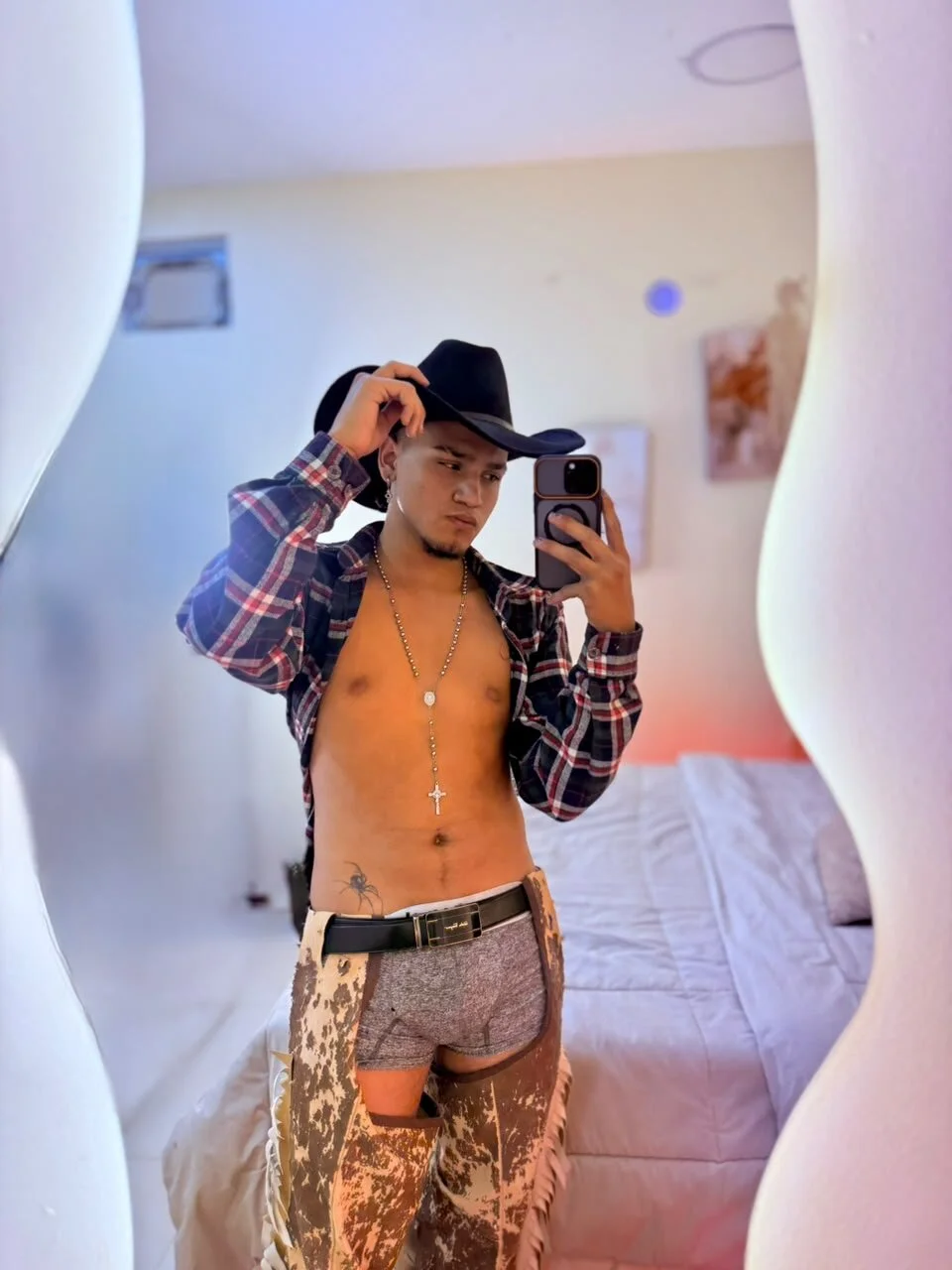 Andy_Deep Trendaava kuva 2529