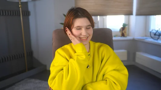 BelleHayton Public Poză 3