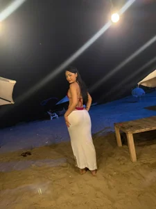 Mia_mystic_ How about we go to the beach together at night? 😈🍆 Foto