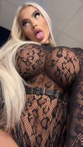 ChrystalCade More of me❤️ Pic 5