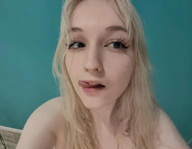 Meowixx_ Public Pic 4