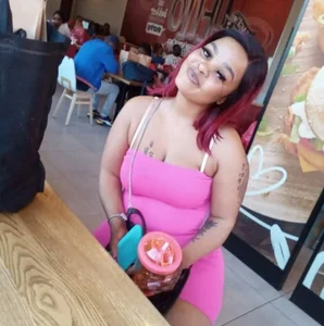 Cherrybootyofjoy86Public Bild