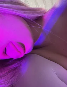 zoeecarter_ Public  6. fénykép