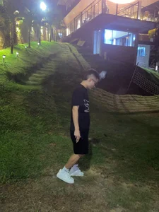 James_cute18 Public Pic 5