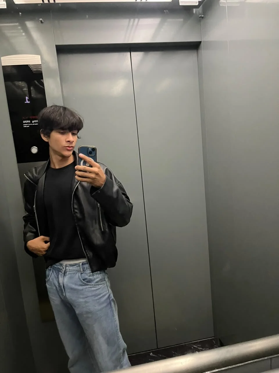 Cheys_Mast 님의 트렌드 중인 사진  1038개