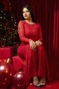 AnneDixie: Navidad 2025 ( 5 фото)