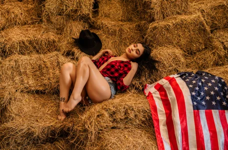 ConnieFontane 🔵🔴⚪¡HAPPY 4TH OF JULY!🔵🔴⚪ зображення 7