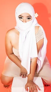 Aminaa_Kaarim Desert Queen Pic 6