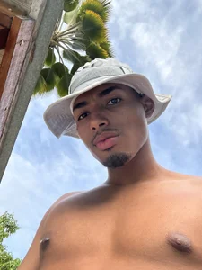 My afternoon today☀️💦😋 de LiamByrne  2 photos