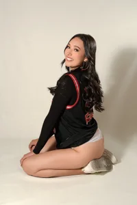 AliceeBloomBulls Legs Up 🏀 Bild 4