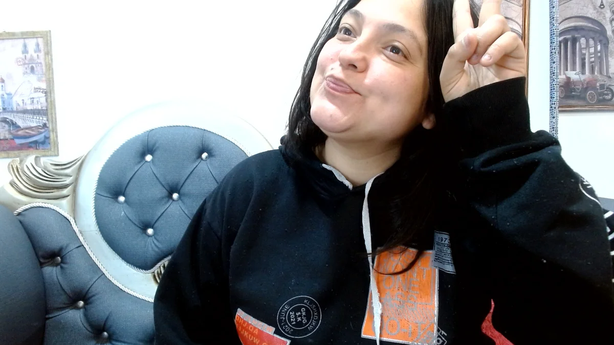 Foto  9630 de KataleyaStiward – em alta