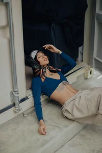 LunaRuso Steel and Leather contrasts 💙 Foto 8