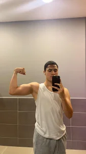 LiamNovakFOR MY FANS Bild