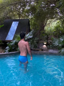 Emmet_CollinsJS Enjoying my time Bilde 3