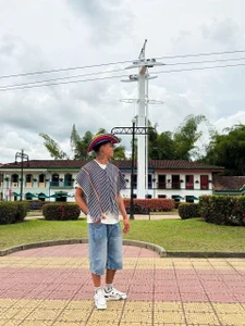 Noha_white a different day Pic 2