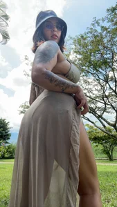 Rae_Lil_White A Nice Vacation😈🥵 Foto 5