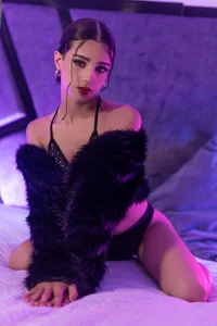 VictoriaMonroee_ Elegance and pleasure รูป  5