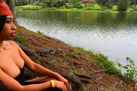 Kharol_cool Day at the lake Immagine  2