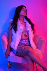 MelinaChavez Splashes of Color💙💗 Pic 6