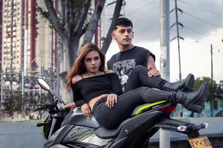 MadissonXMark kullanıcısının Hot bikers albümü -  2 fotoğraf