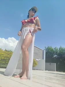 Abigail218 pool day slika 3
