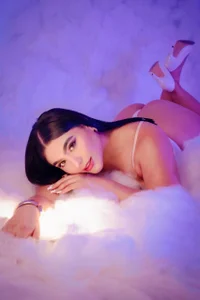 eva_sainnt an angel among the clouds Pic 2