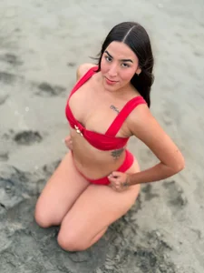 oriana_rodriguez beach day 사진 3