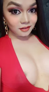 urQUEENSELFSUCKER Public Foto