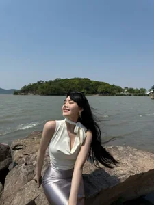 LOVE-001 詹妮 টি ছবি