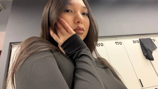 ShirleyLopez focused on cardio Pic 5