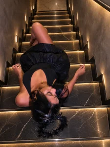 _gabi_hotのDARK ANGEL 🖤の 5枚の写真