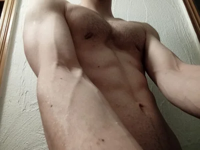 KaelNox My athletic body Foto 4