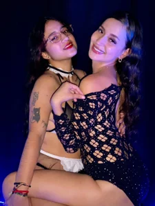 AliceeANDemma Public Poză