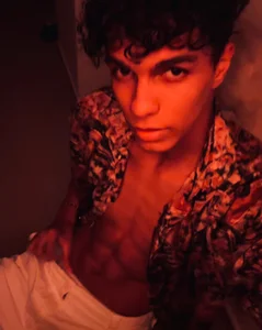 JamesDreams I love you, Strip baby Pic 6