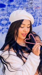 Emma_Morgann 🤶🏼I wish you a wonderful Christmas. 🤍 Foto 2