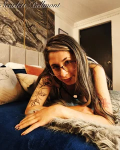 Public od Scarlett_Bellmont  2 snímek