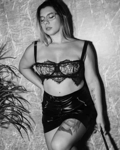 Gaia_Stone Sexy dominant Hình