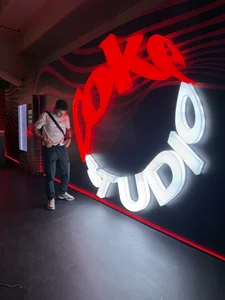 Eros_lee Public Immagine  5