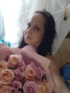 Ronda_Roni Charming Ronda Pic 3