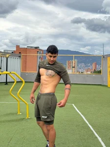JasmesCowBoy Gym 💪🔥 Foto