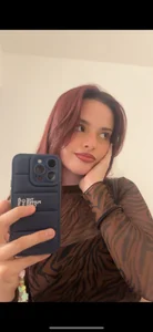 Hii de jazmin-here  5 photos