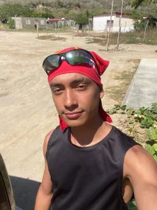 Public od BrownBoyLover01  4 snímek