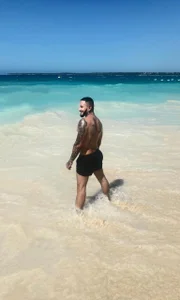 dilan_scootk_ Public টি ছবি