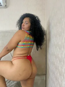 Annie-Wolf Public Foto 5