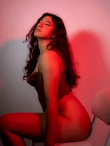 Naughty_Kat_ Public Billede 3