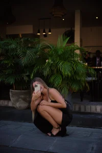 sunsetwithavaaThe Muse of the Golden Hour图片 3