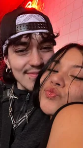 Couple_In_HeatのPublicの枚の写真